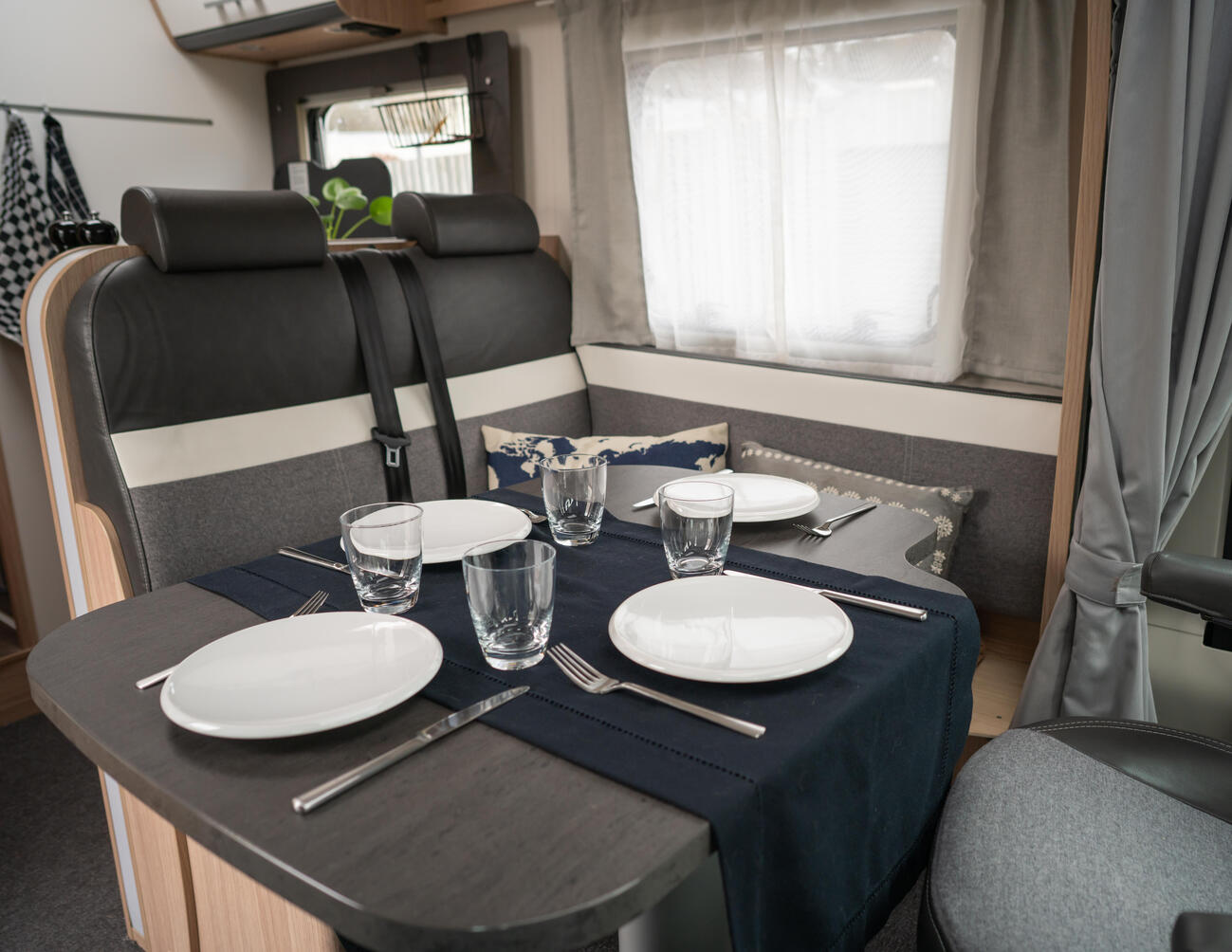 T68 Diner voor 4